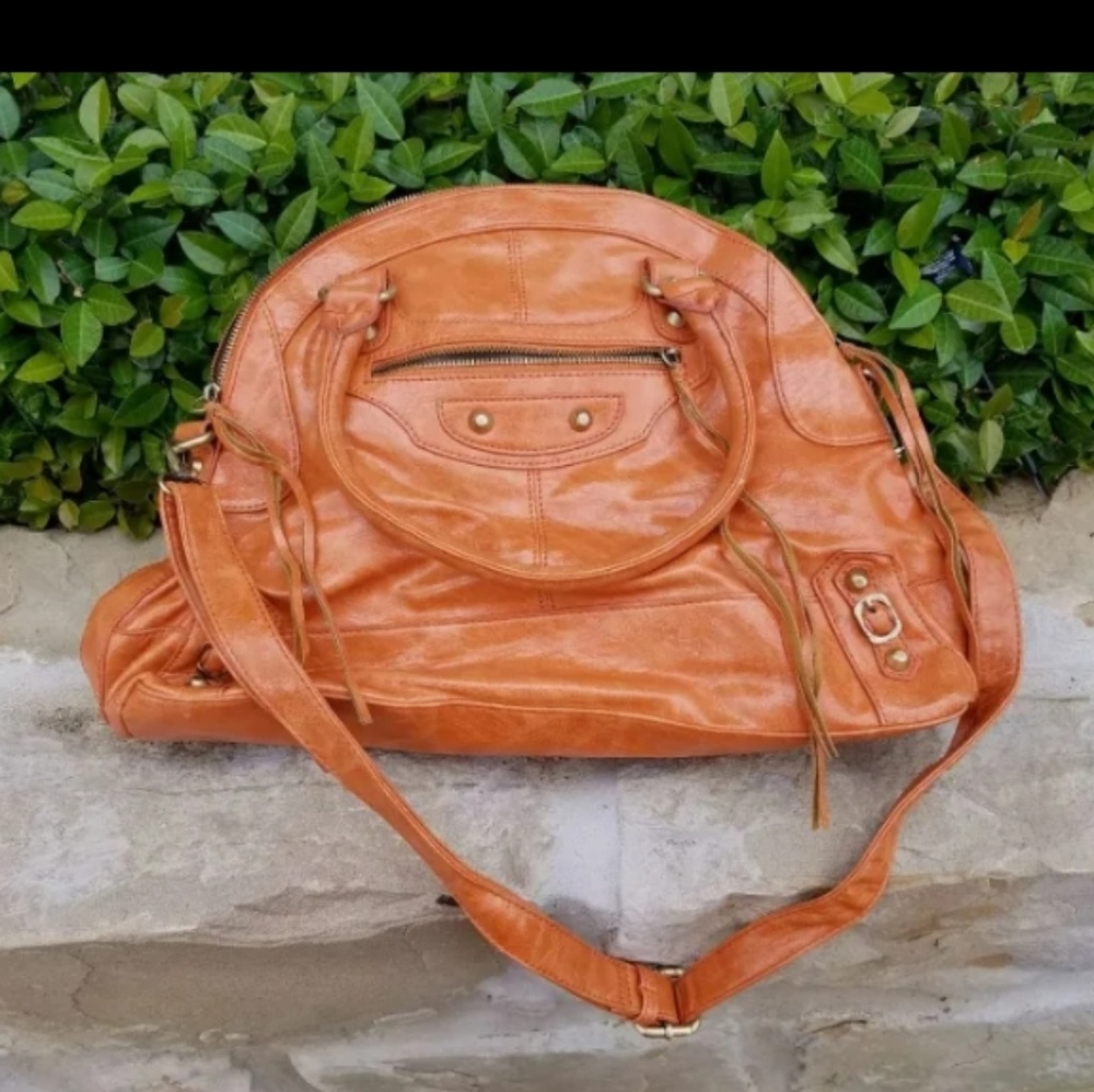 Handbag